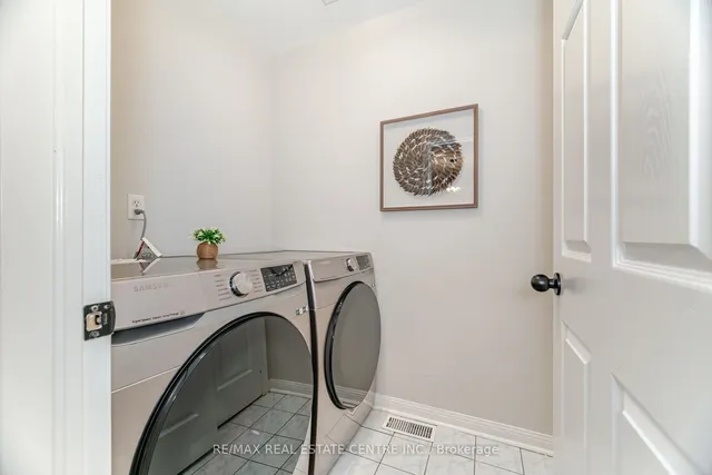 Additional image 34 of 1565 Evans Terr