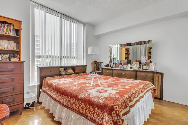 Additional image 29 of 24 Southport St Unit 756