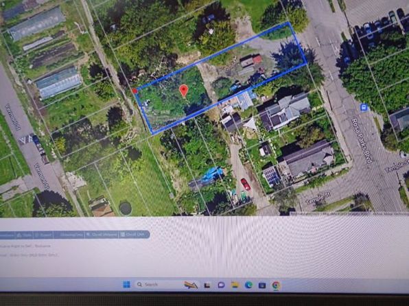 2927 Rosa Parks Blvd, Detroit, MI 48216