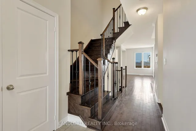 Additional image 19 of 116 Finegan Circ