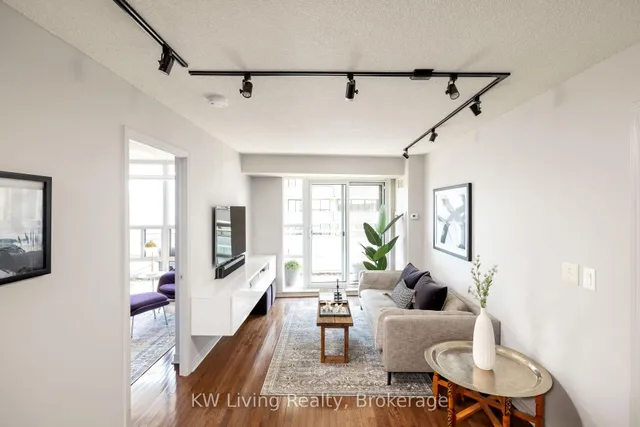 Additional image 7 of 736 Spadina Ave Unit 1411