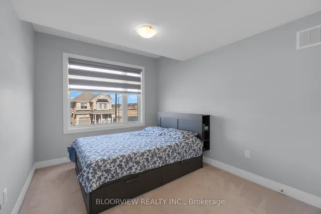 Additional image 28 of 594 Queen Mary Dr