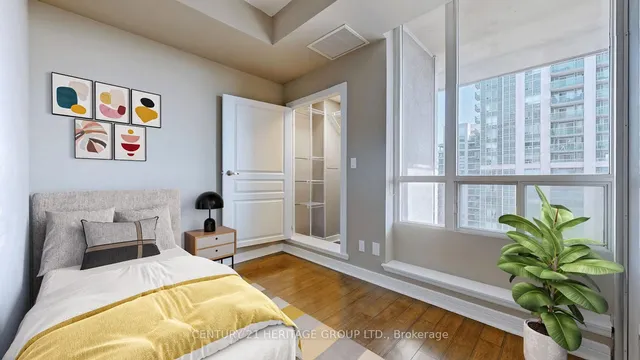 Additional image 19 of 1 Avondale Ave Unit 910