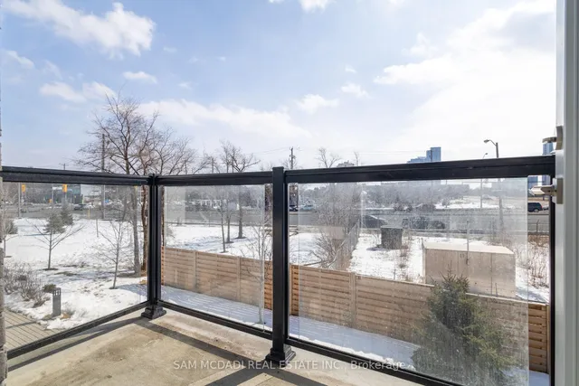 Additional image 15 of 402 The East Mall N/A Unit 220