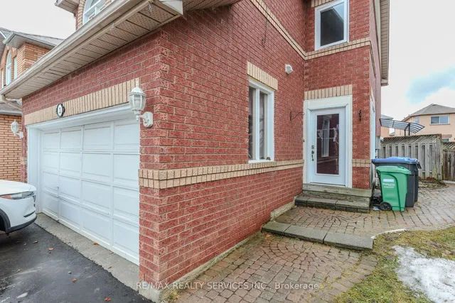 Additional image 4 of 33 Valonia Dr