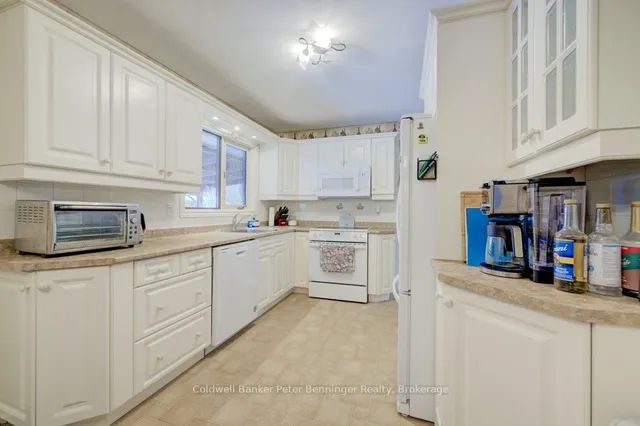 Additional image 10 of 87 Massey Ave