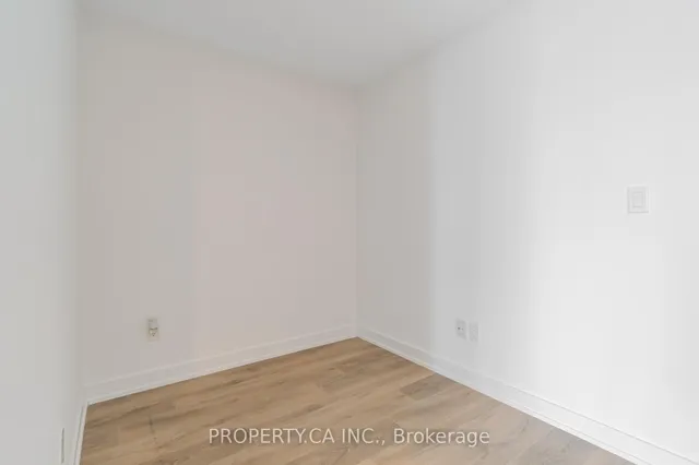 Additional image 17 of 501 Yonge St Unit 3103
