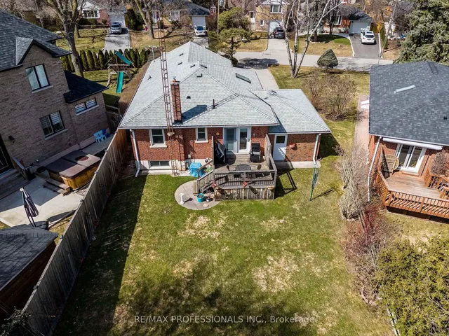 Additional image 38 of 17 Duncairn Dr