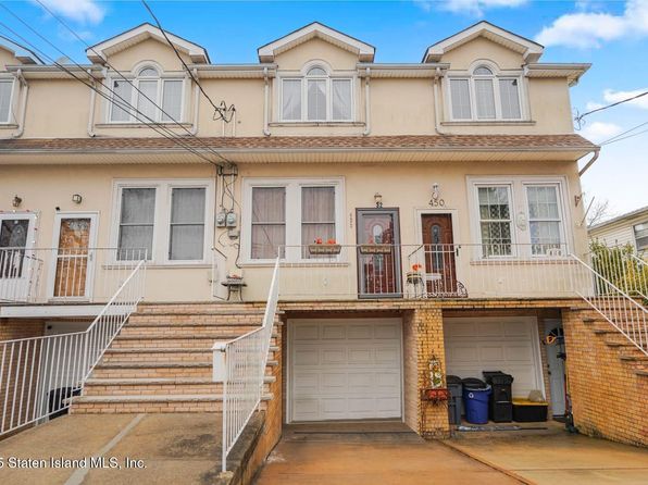 Primary image of 432 Stoneham St, Staten Island, NY 10306