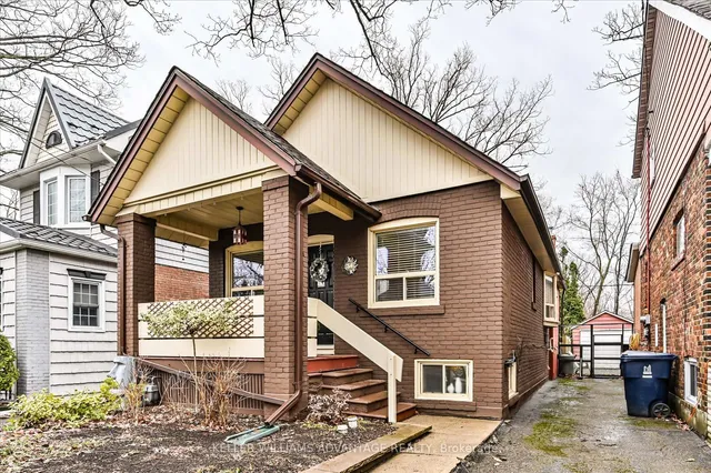 Additional image 15 of 129 Oakcrest Ave