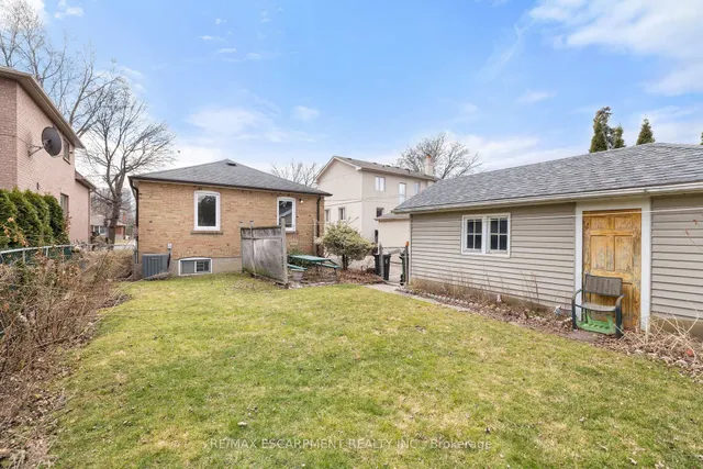 Additional image 42 of 3908 Bloor St