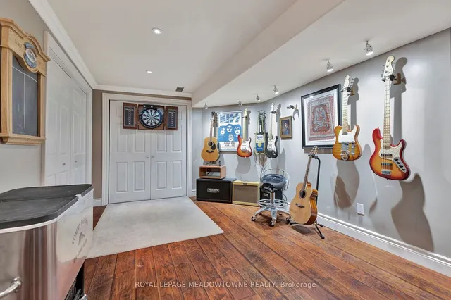 Additional image 36 of 1 Woodspring Crt