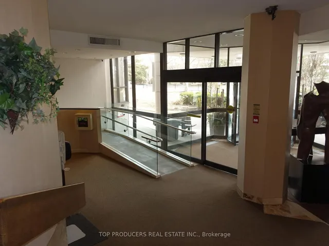 Additional image 43 of 1333 Bloor St Unit 601