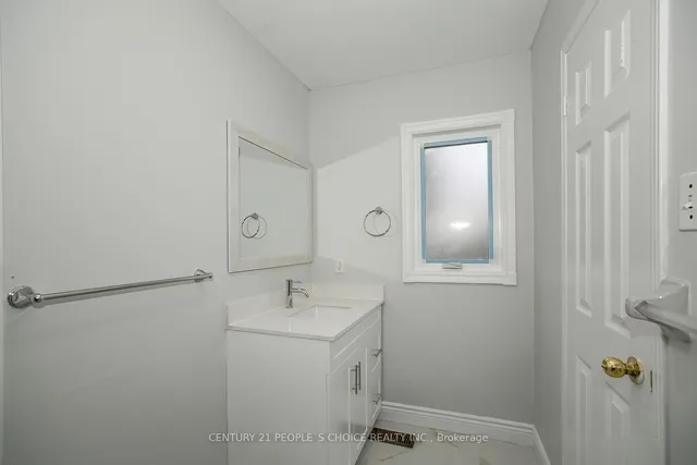 Additional image 35 of 30 Carrie Cres