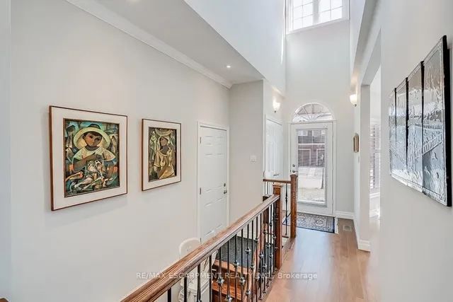 Additional image 4 of 2141 Country Club Dr Unit 11