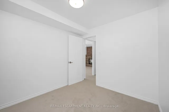 Additional image 25 of 105 Lavina Cres