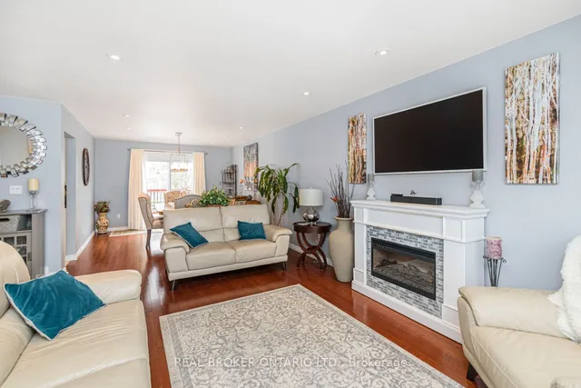 Additional image 6 of 647 Tomahawk Cres