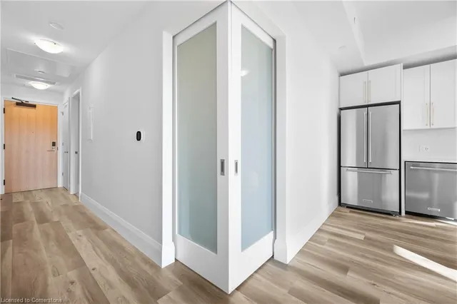 Additional image 32 of 51 David St Unit 204