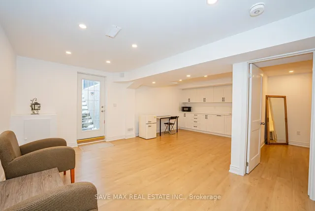 Additional image 30 of 305 Trudeau Dr