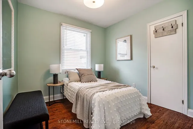 Additional image 18 of 103 Adair Ave