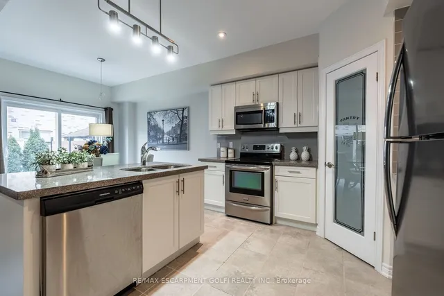 Additional image 11 of 124 Shoreview Pl