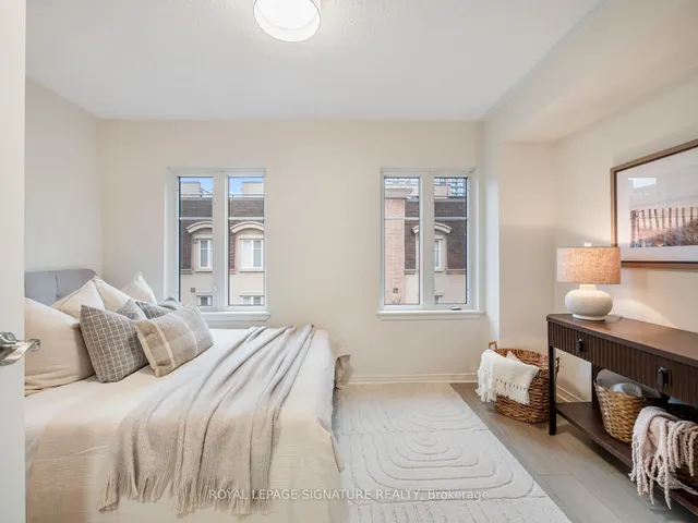 Additional image 10 of 42 Western Battery Rd Unit 712