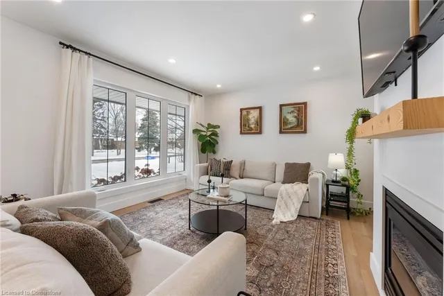 Additional image 5 of 54 Aberdeen Ave