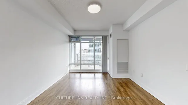 Additional image 13 of 2191 Yonge St Unit 2812