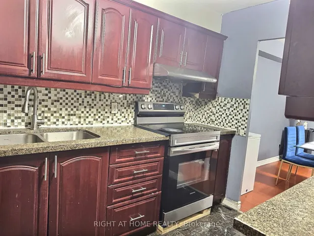 Additional image 28 of 1 Massey Sq Unit 1202