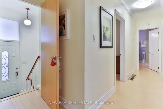 Additional image 15 of 38 Bengal Crt