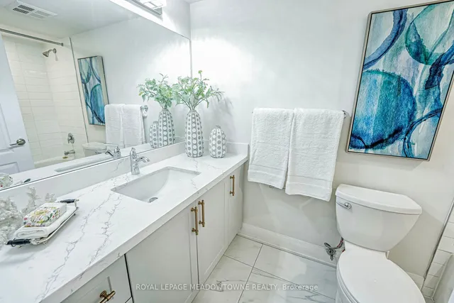 Additional image 35 of 3650 Kaneff Cres Unit 908