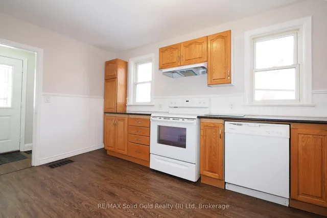 Additional image 17 of 146 Lancaster St