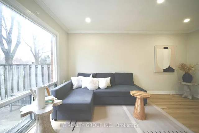 Additional image 6 of 201 Bridletowne Circ Unit 7