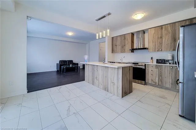 Additional image 11 of 175 Spitfire Dr