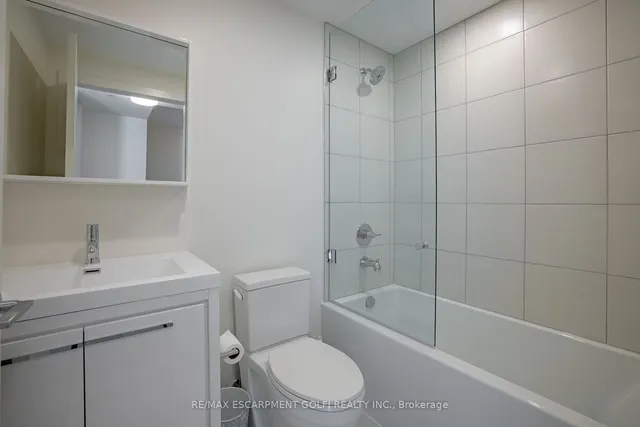 Additional image 6 of 212 King William St Unit 815