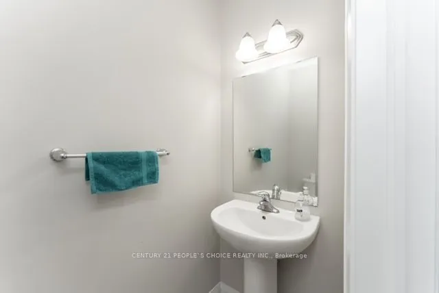 Additional image 19 of 681 Thomas Slee Dr