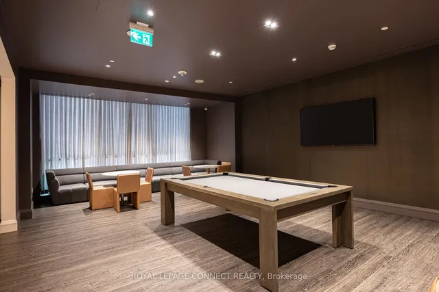 Additional image 25 of 39 Roehampton Ave Unit 2907