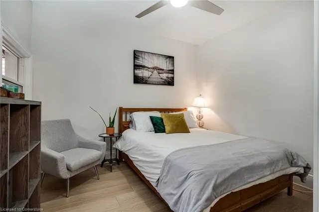 Additional image 26 of 44 Steven St