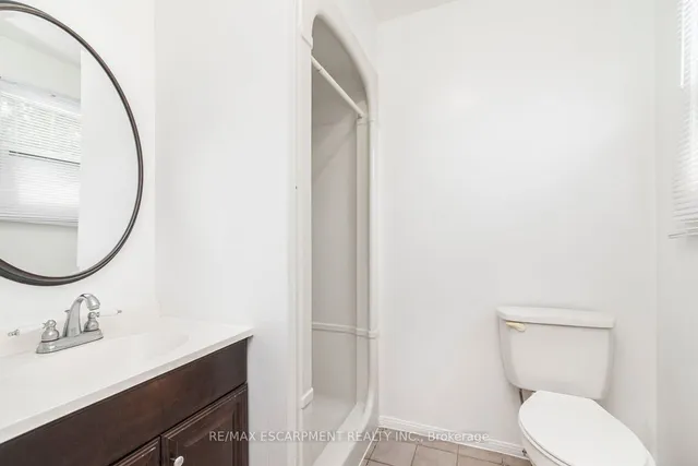 Additional image 36 of 14 Derby St Unit 35