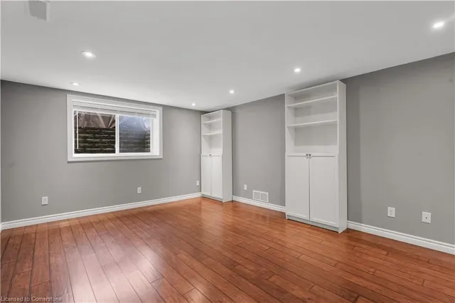 Additional image 22 of 563 Guelph St