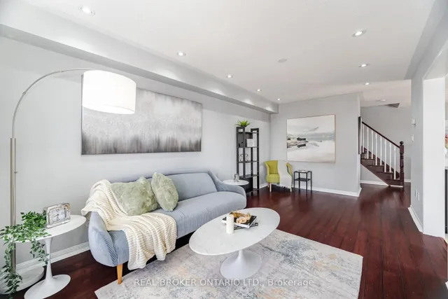 Additional image 19 of 40 Suitor Crt