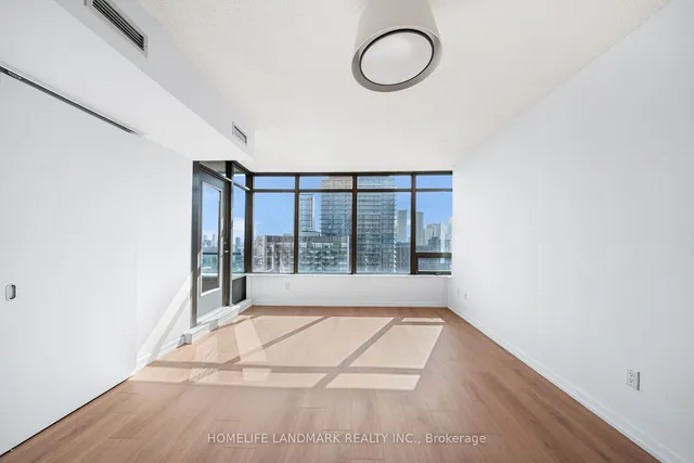 Additional image 3 of 281 Mutual St Unit 2102