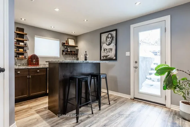 Additional image 31 of 98 Forestgate Dr