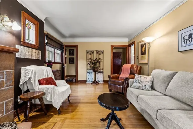 Additional image 5 of 272 Cumberland Ave