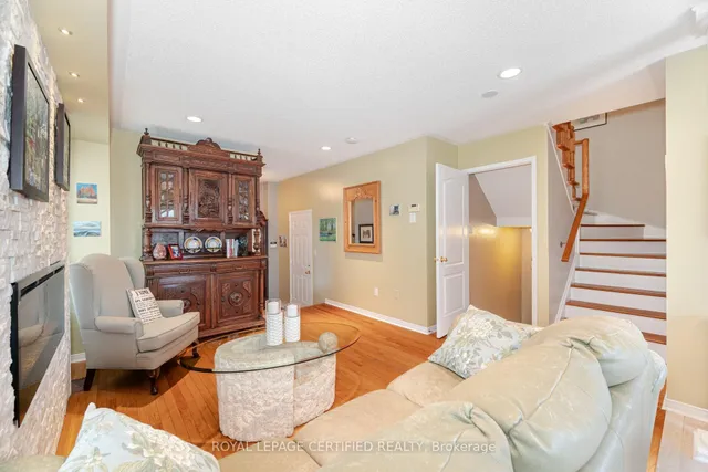 Additional image 8 of 70 Rivermere Crt