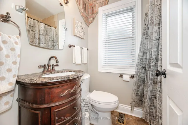 Additional image 24 of 14 Marsden Cres