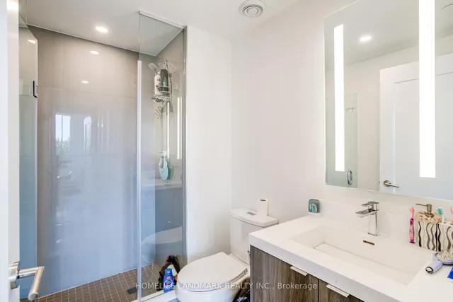 Additional image 26 of 30 Inn On The Park Dr Unit 512