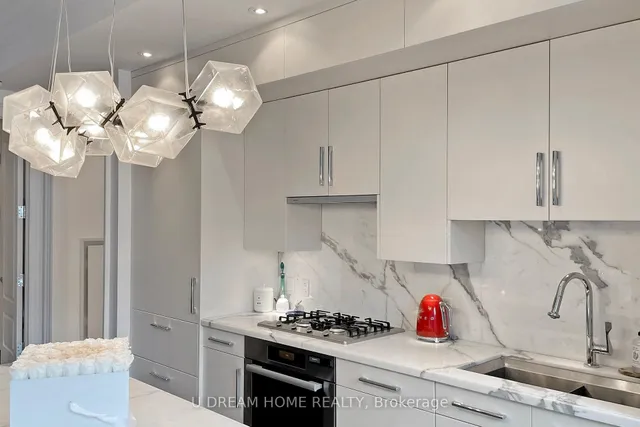 Additional image 10 of 55 Scollard St Unit 606