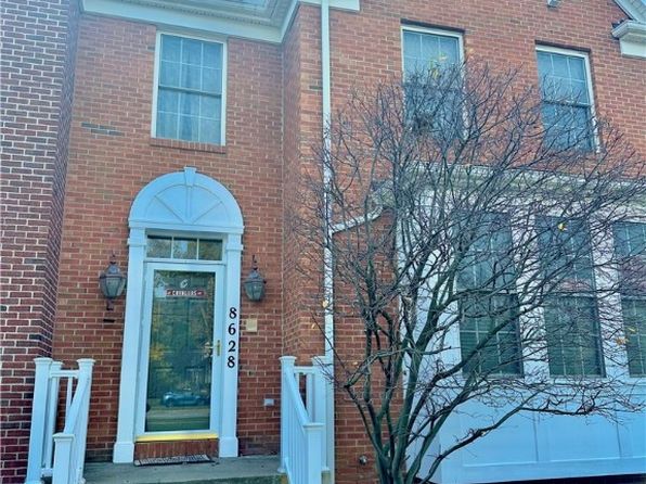 8628 Chester Pkwy, Cleveland, OH 44106