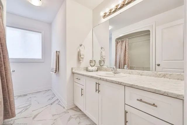 Additional image 33 of 8 Morrison Dr